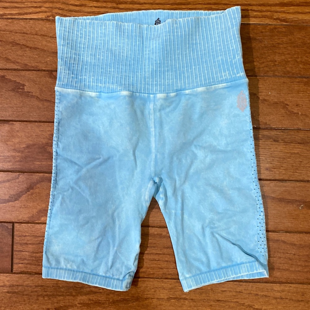 NWOT free people good karma biker shorts xs/s